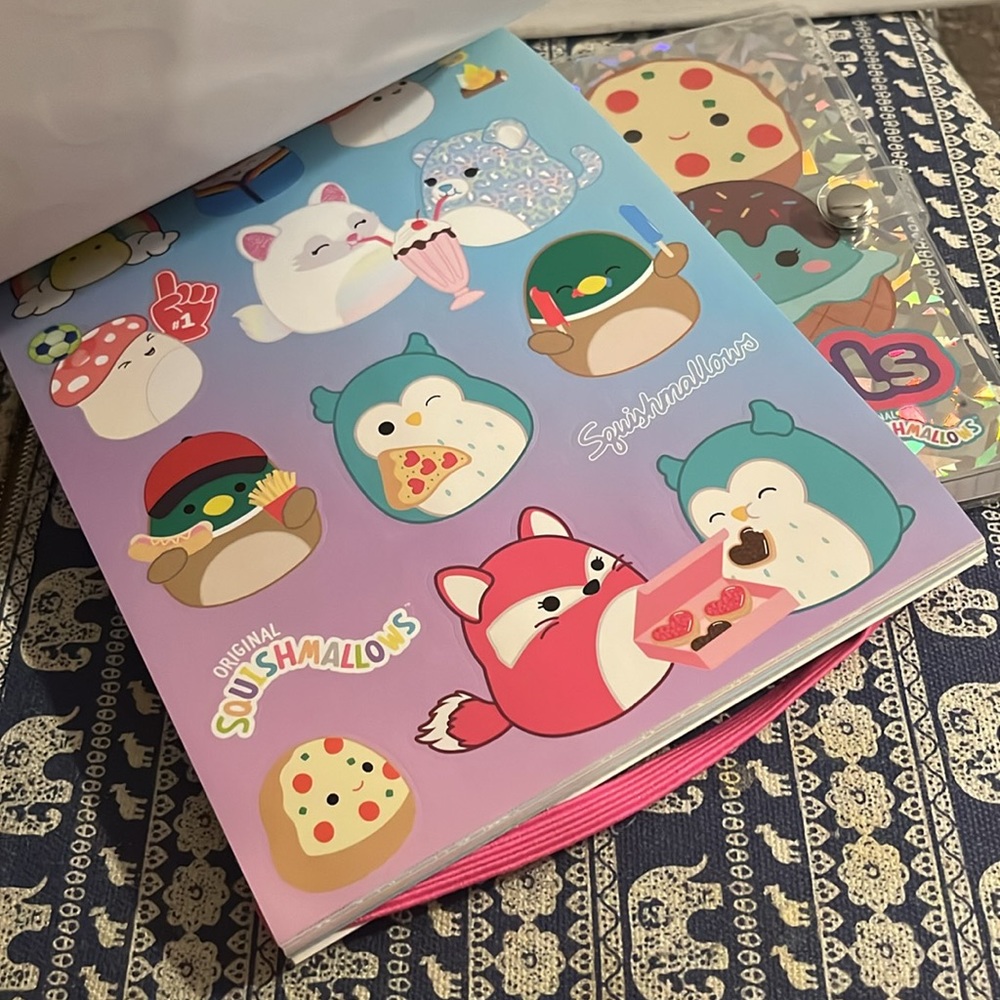 Squishmallows | Sticker and Mini Notebook Bundle - Picture 8 of 11
